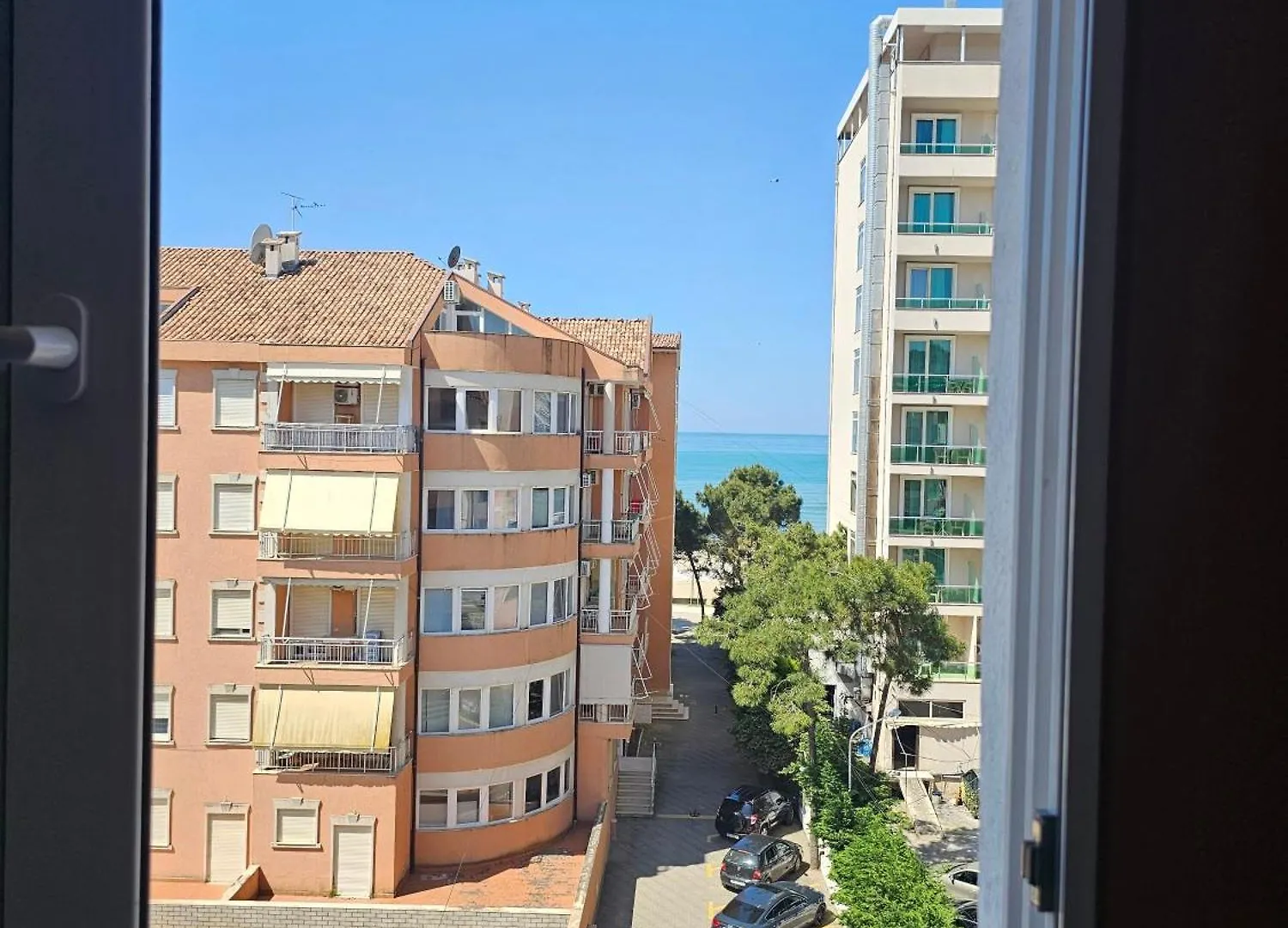 Appartamento Bohemian Apt, Beachfront & Family Friendly - By Beta Premium Golem  Albania